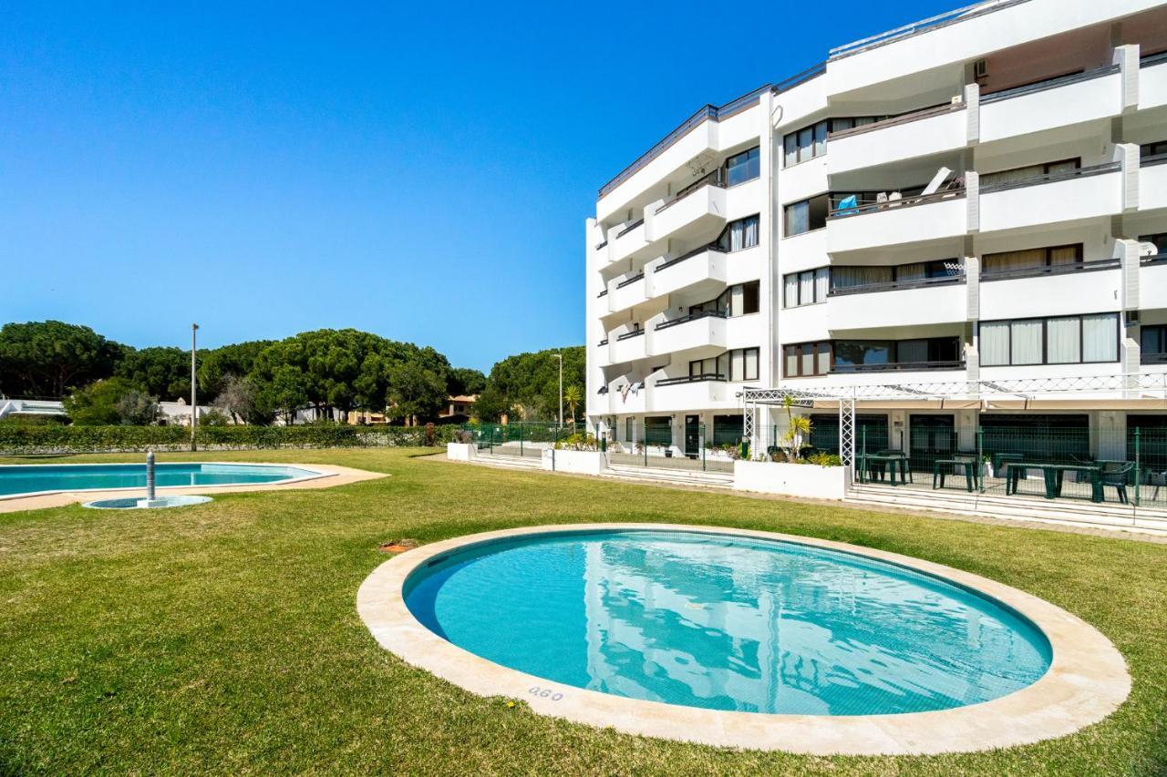 Whome | Vilamoura Sunny Apartment Quarteira Exterior photo